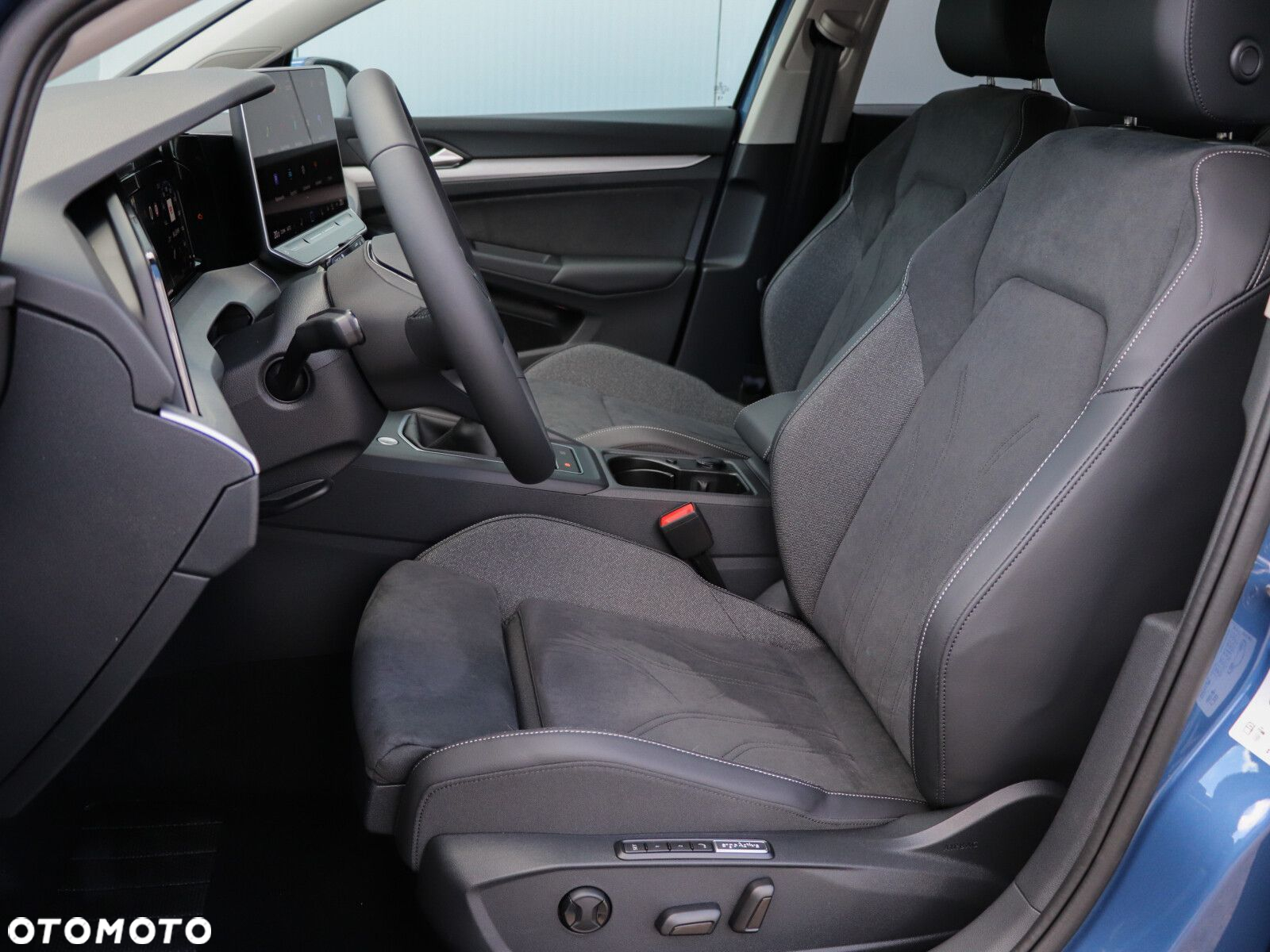 Volkswagen Golf - 11