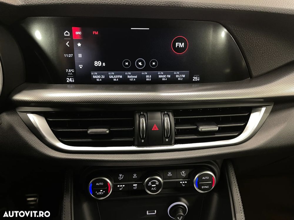 Alfa Romeo Stelvio - 20