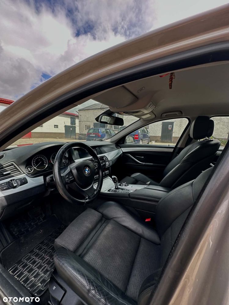 BMW Seria 5 - 12