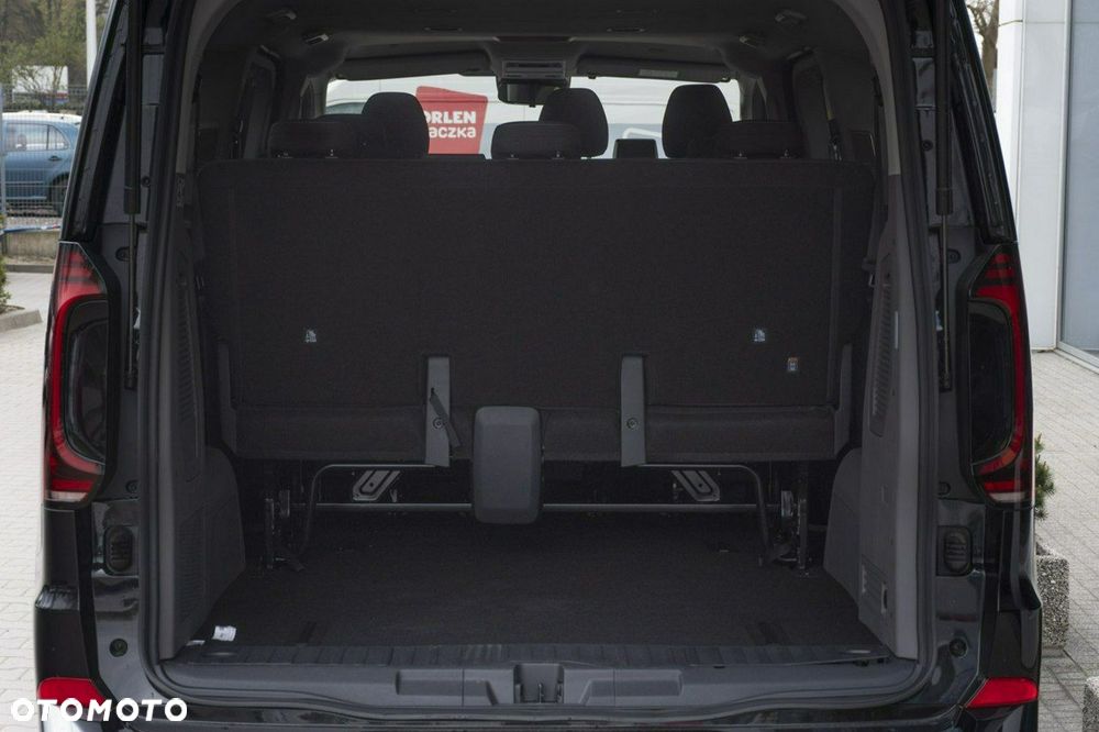 Volkswagen Caravelle - 13