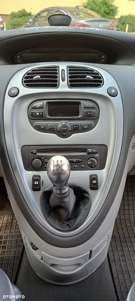 Citroën Xsara Picasso 1.6 HDI SX - 7