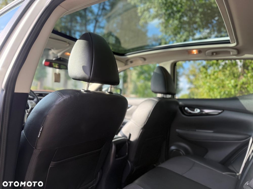 Nissan Qashqai 1.2 DIG-T Tekna EU6 - 17