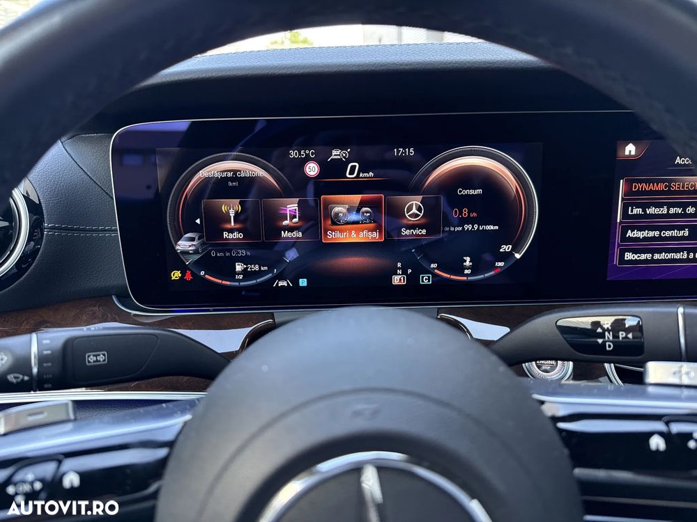 Mercedes-Benz E 220 d 4MATIC 9G-TRONIC AMG Line - 16