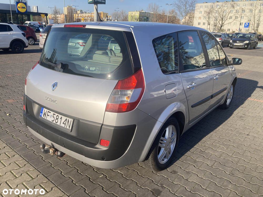 Renault Grand Scenic - 3