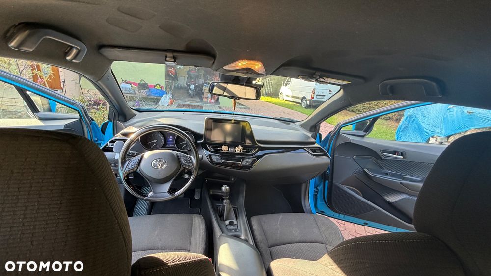 Toyota C-HR - 9