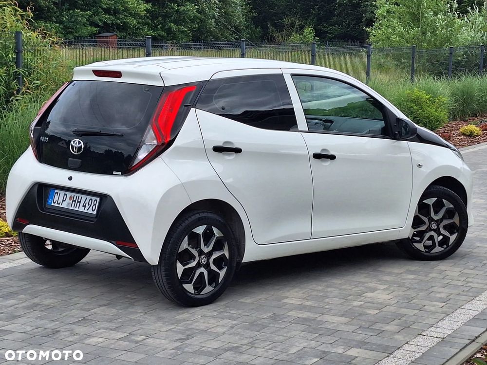 Toyota Aygo x-trend - 7