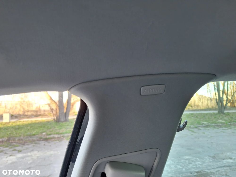 Volkswagen Golf 1.4 TSI BMT Highline - 34