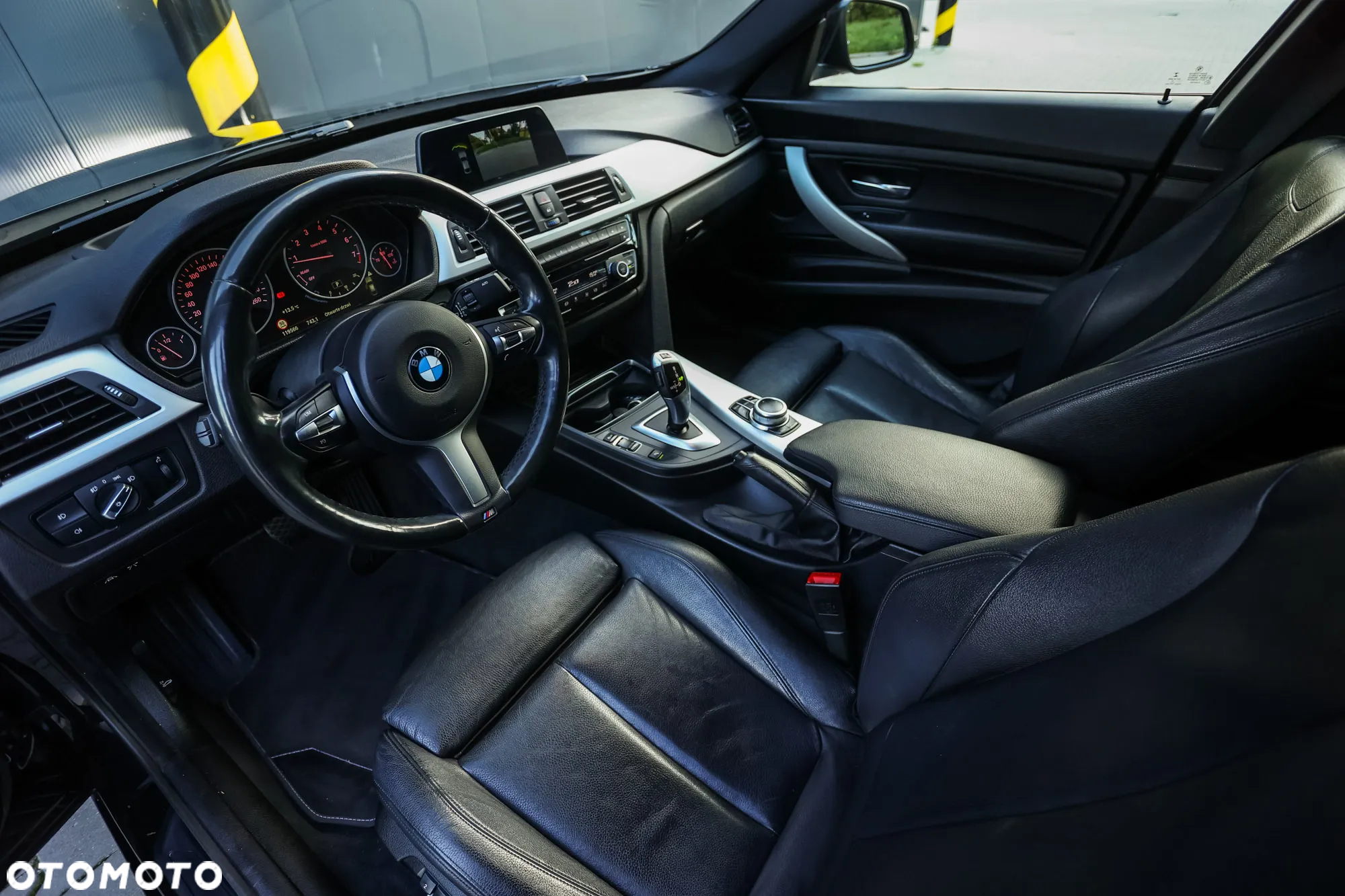 BMW 3GT 330i xDrive GT M Sport - 7