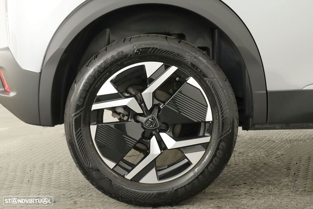 Peugeot 2008 1.2 PureTech Allure - 5