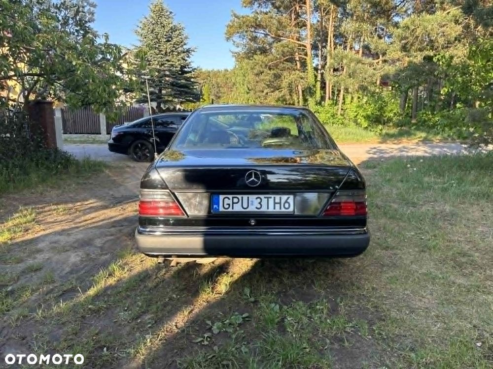 Mercedes-Benz W124 (1984-1993) - 4