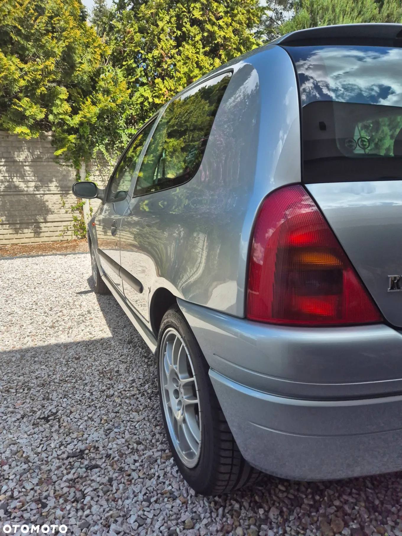 Renault Clio 2.0 16V Sport - 13