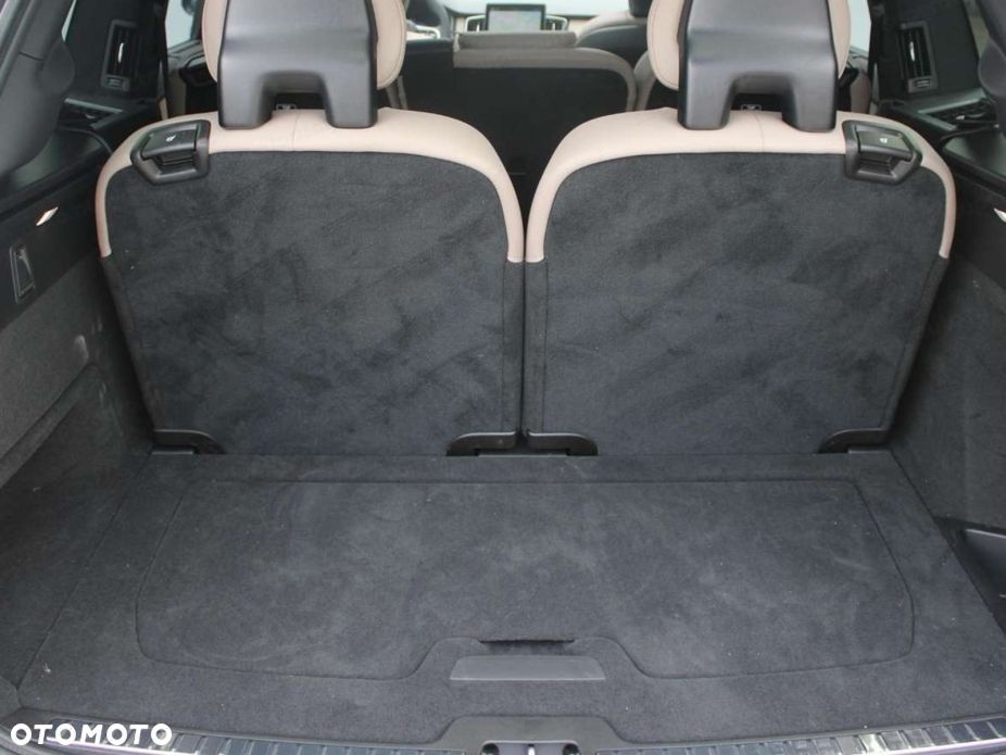Volvo XC 90 B5 B AWD Ultra Dark 7os - 21