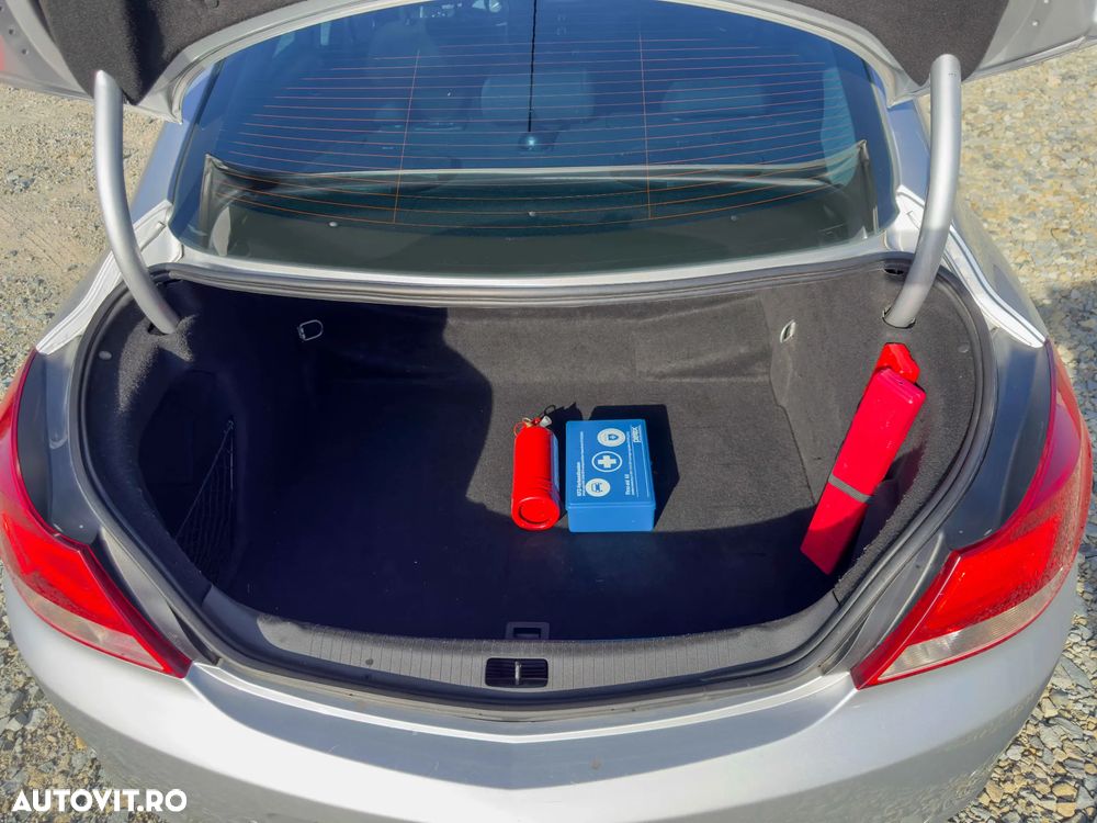 Opel Insignia 2.0 CDTI Edition Aut. - 9