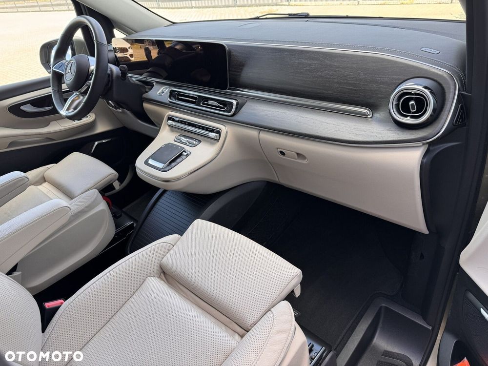 Mercedes-Benz Klasa V 250 d 4-Matic 9G-Tronic Avantgarde (d³ugi) - 21