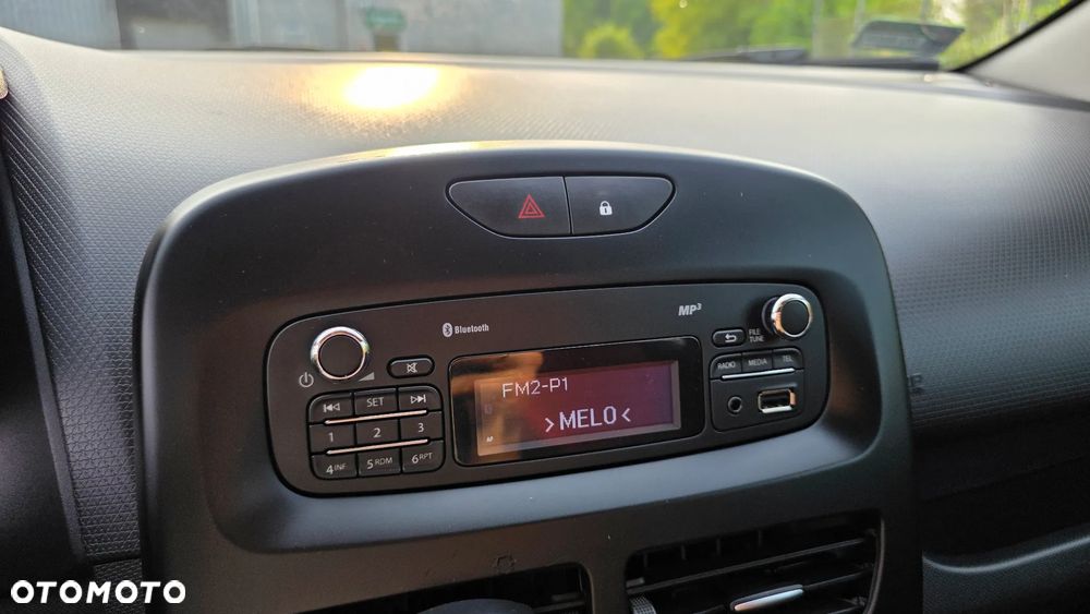 Renault Clio 1.5 dCi Energy Alize - 17