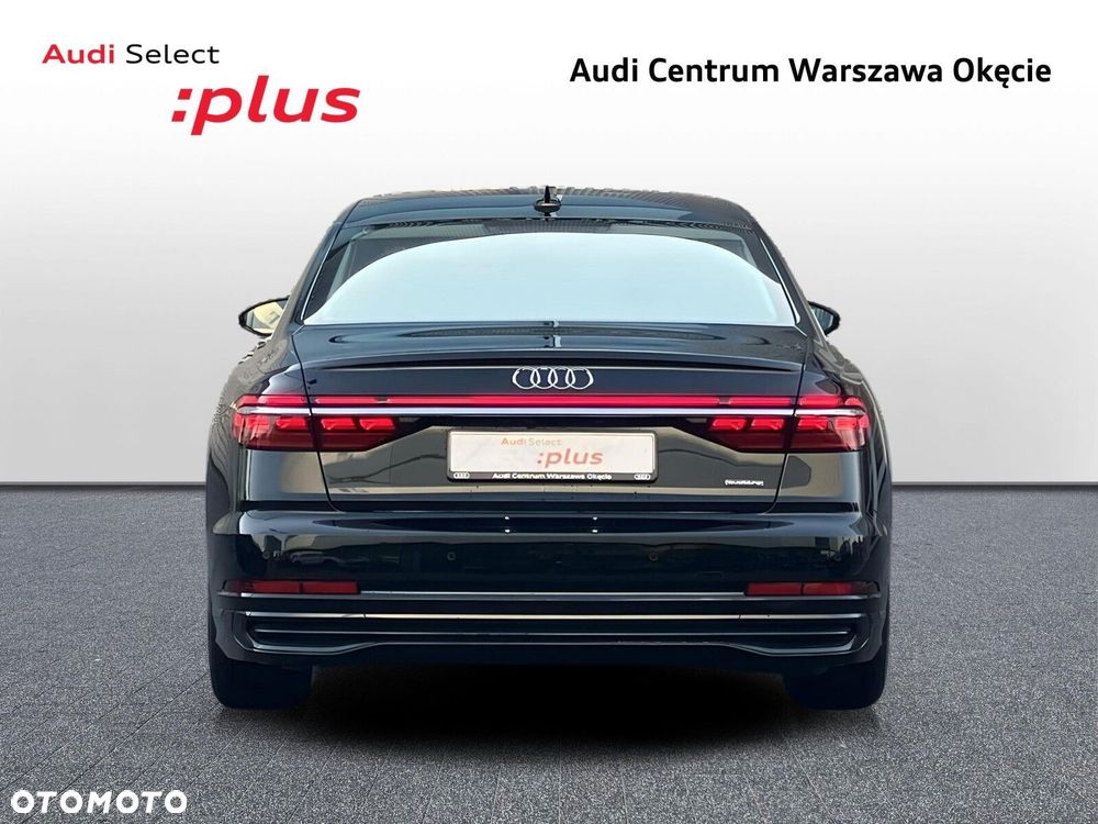 Audi A8 - 8