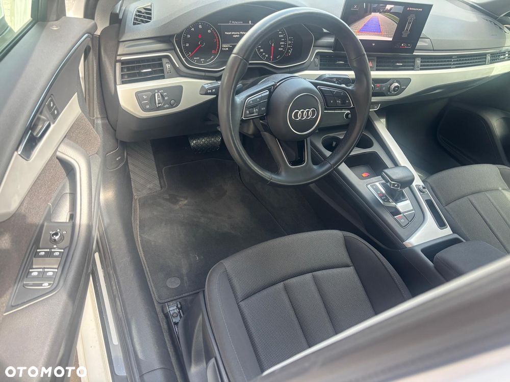 Audi A4 Limousine - 9
