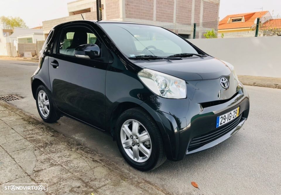 Toyota iQ 1.4 D-4D - 7