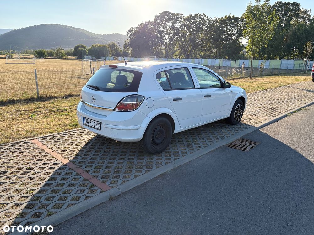 Opel Astra 1.4 - 4