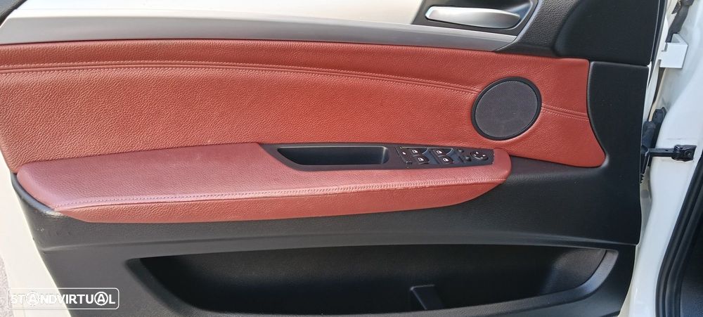 BMW X6 xDrive40d M Sport Edition - 11