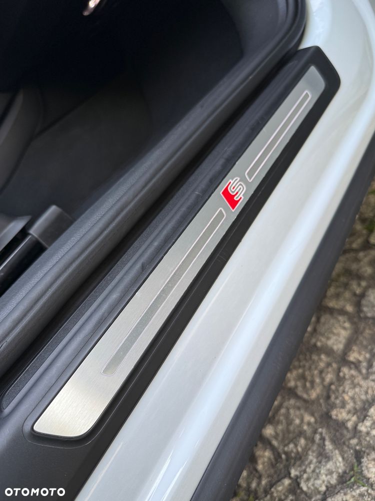 Audi SQ5 - 11