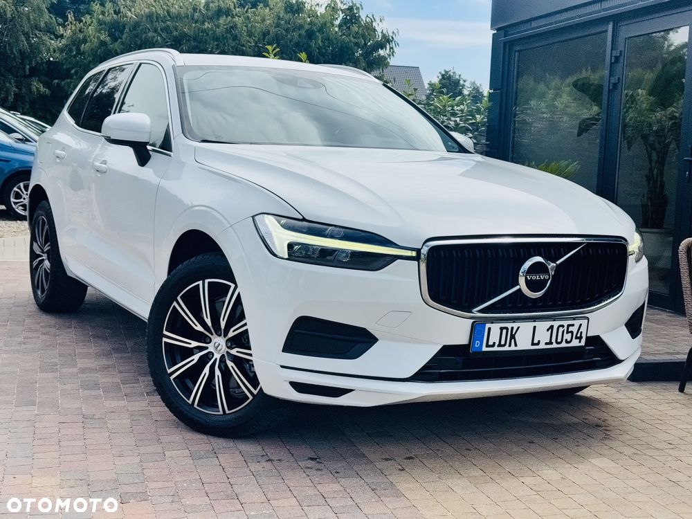 Volvo XC 60 B4 D AWD Geartronic Momentum Pro - 1