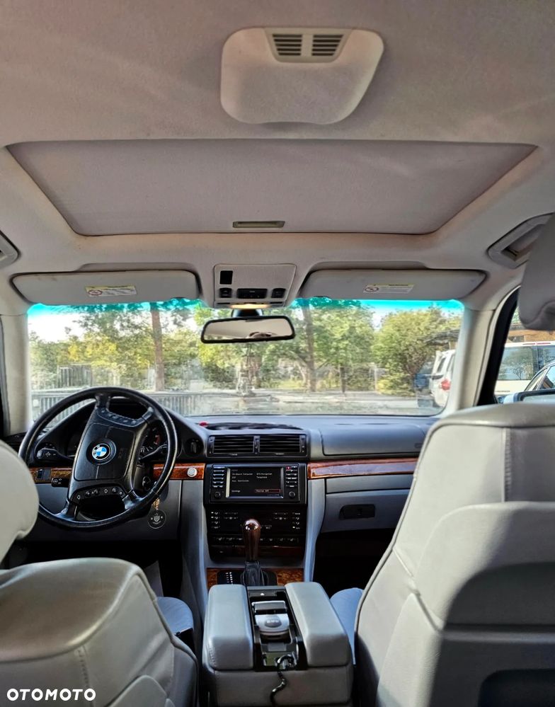 BMW Seria 7 740iL - 14