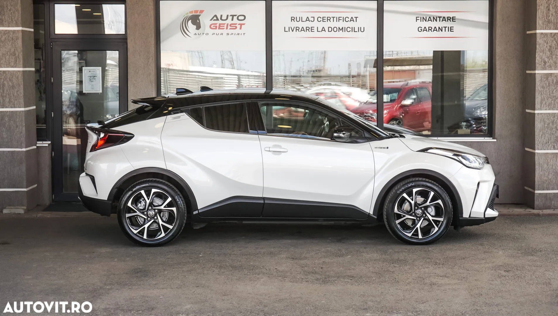 Toyota C-HR - 4