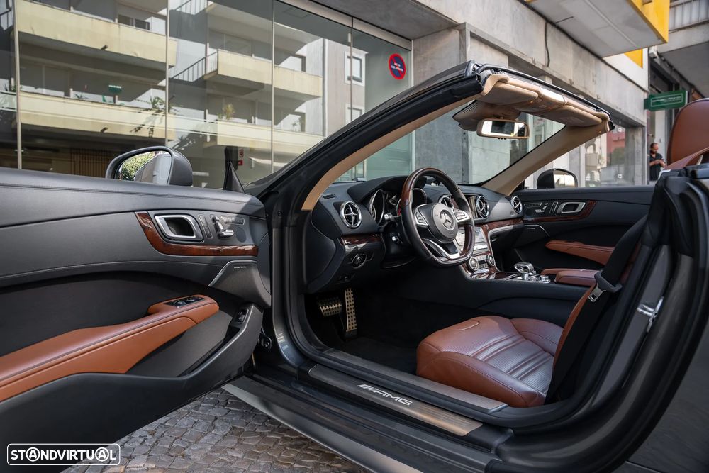 Mercedes-Benz SL 63 AMG - 7