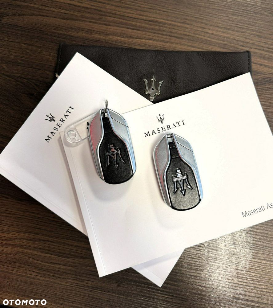 Maserati Ghibli Granlusso - 37