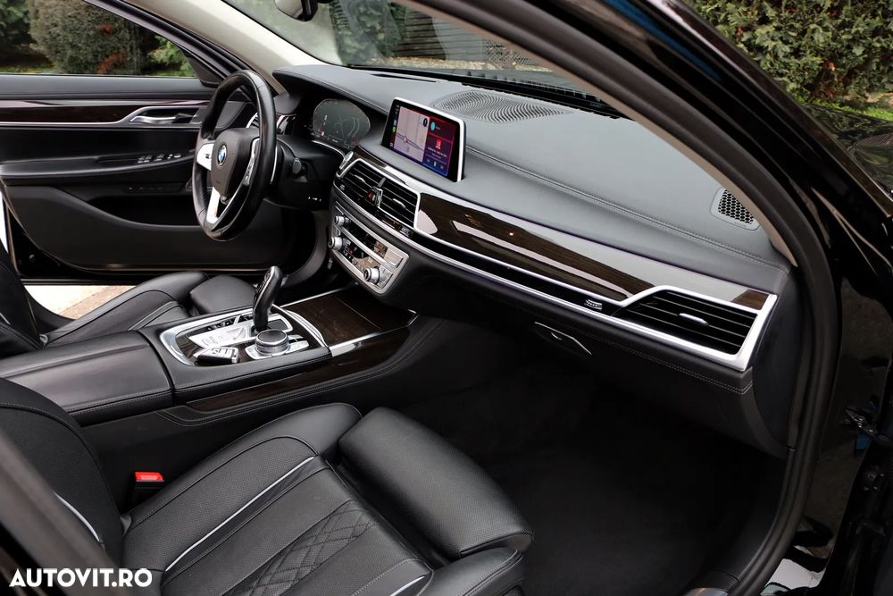 BMW Seria 7 740Li xDrive - 22