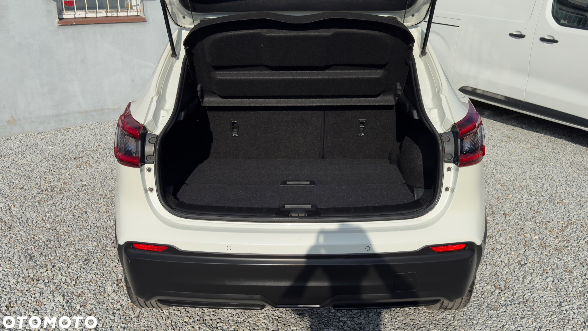Nissan Qashqai 1.2 DIG-T Acenta EU6 - 16