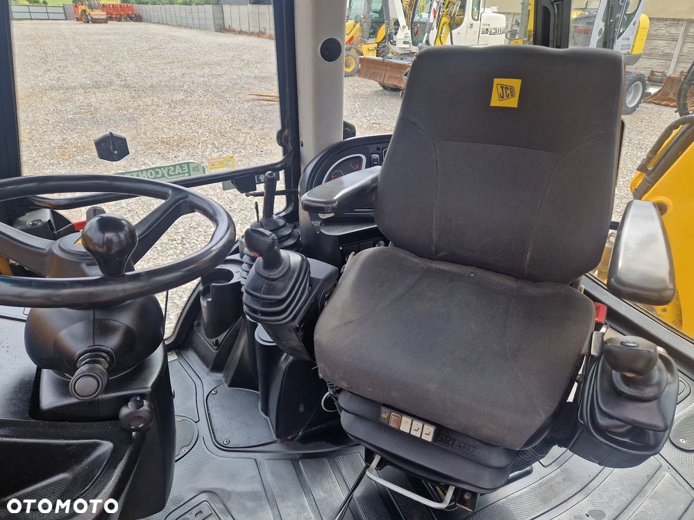 JCB 3CX - 10