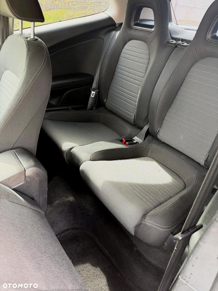 Volkswagen Scirocco 1.4 TSI BlueMotion Technology Team - 5