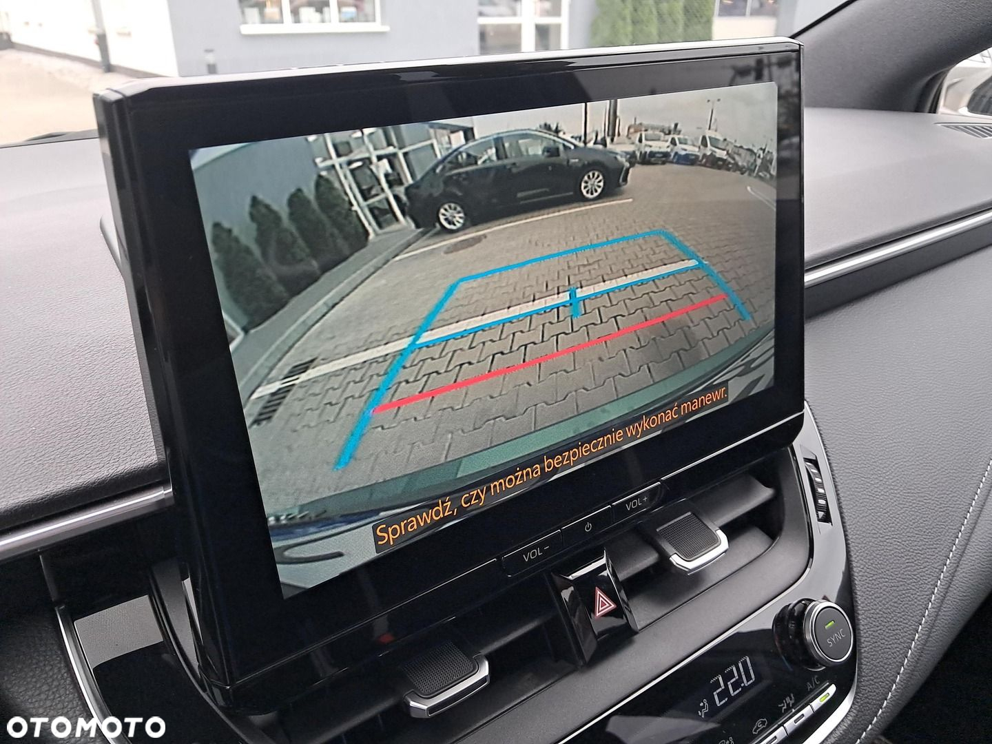 Toyota Corolla 2.0 Hybrid GR Sport Dynamic - 22