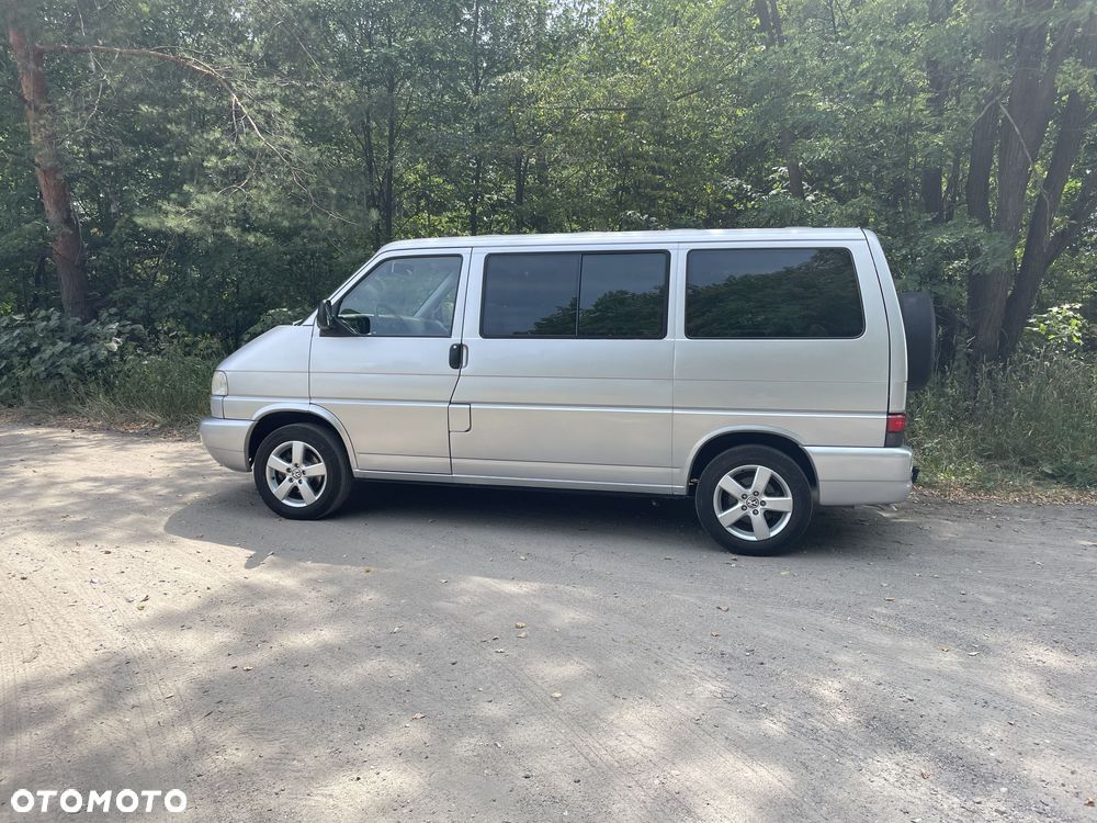 Volkswagen Multivan - 6
