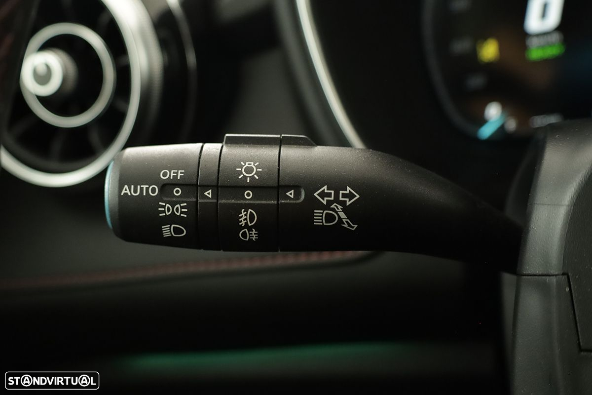 MG EHS 1.5 T-GDI Plug-in Hybrid Luxury - 18