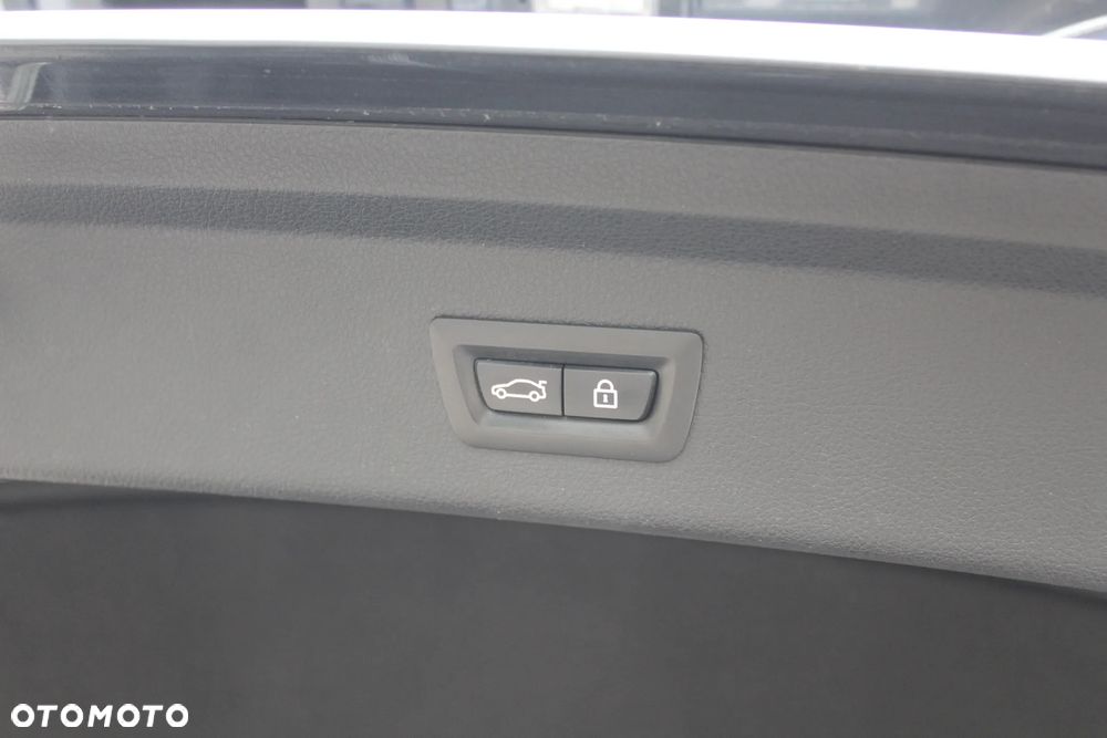 BMW 3GT 320d Luxury Line sport - 15
