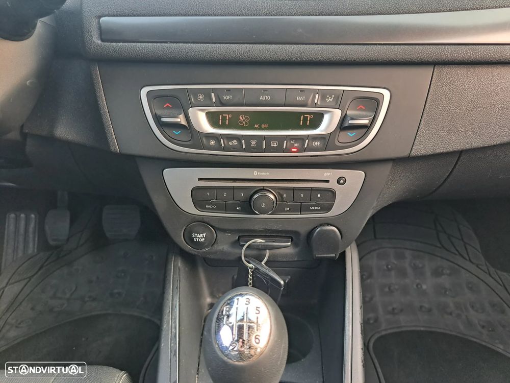 Renault Mégane 1.5 dCi Confort - 20