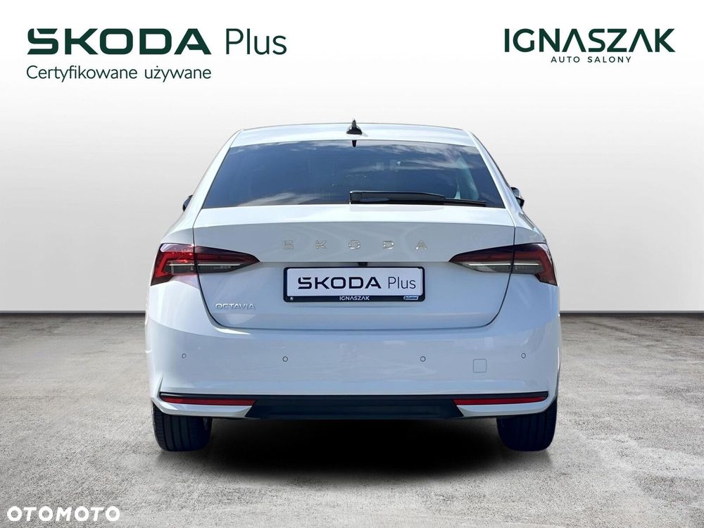Skoda Octavia 2.0 TDI Selection DSG - 5