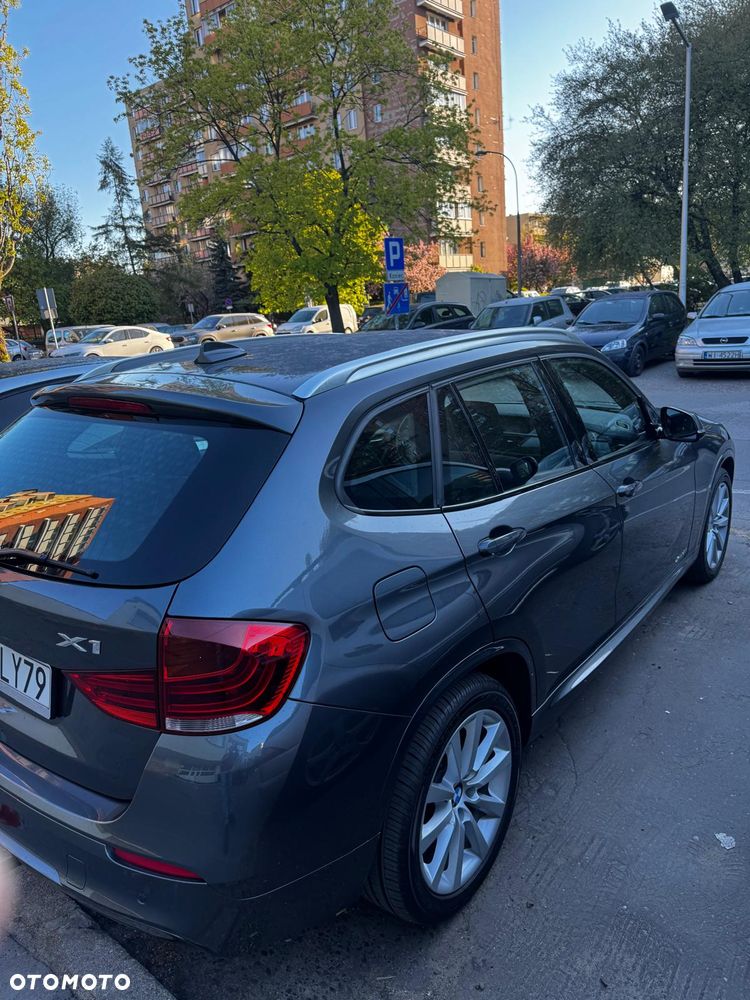 BMW X1 xDrive20i - 9