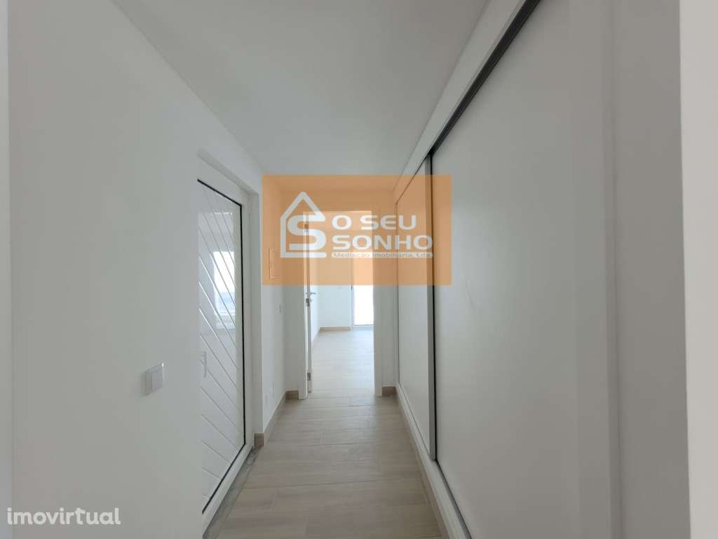 Apartamento T1 Novo em Manta Rota - Grande imagem: 4/27