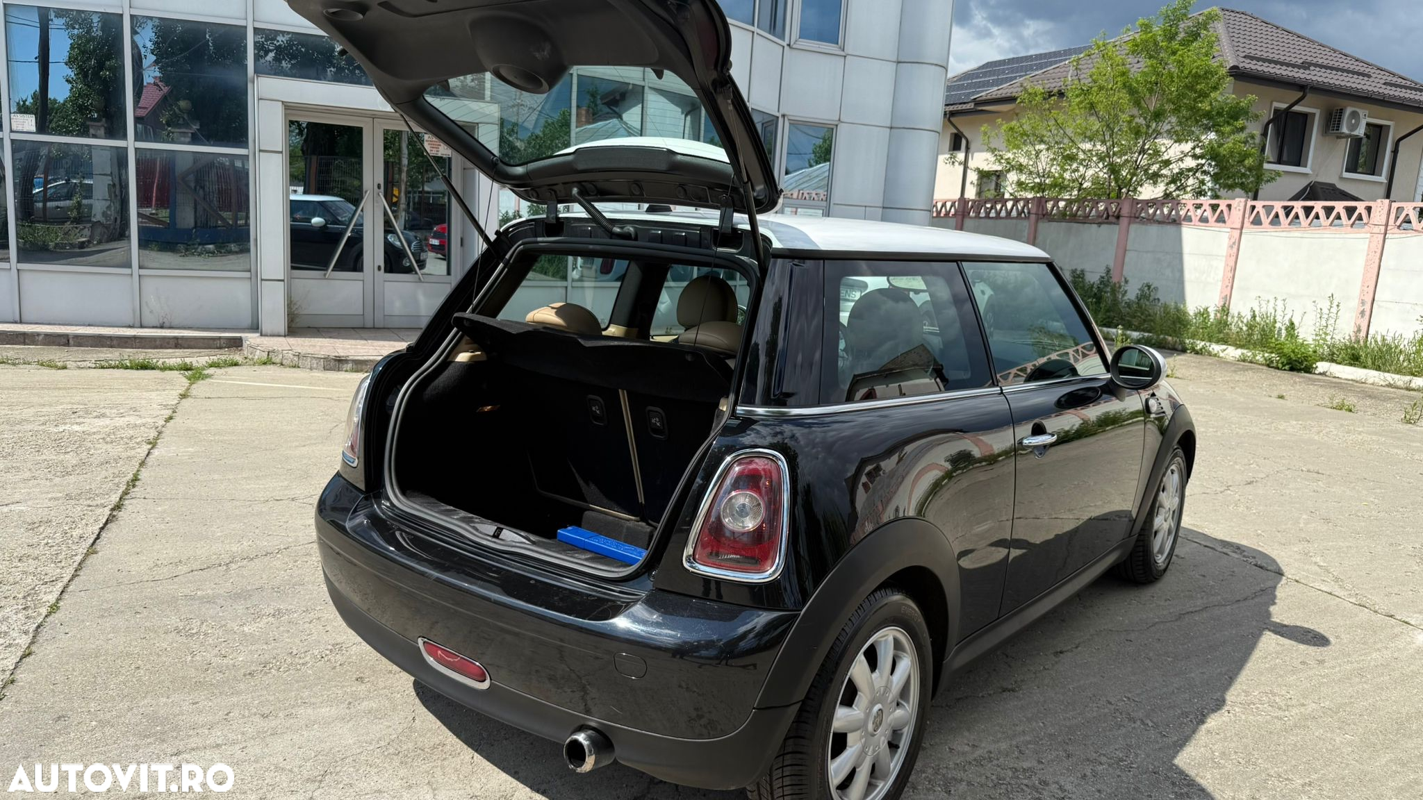 Mini Cooper - 24