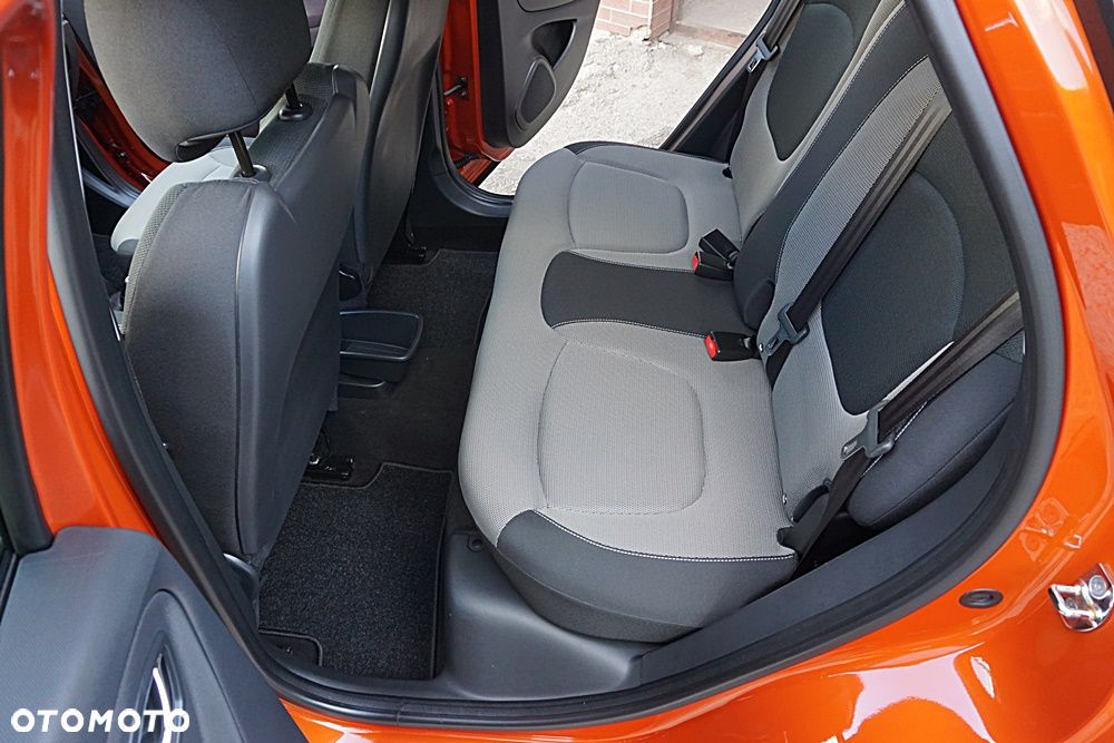 Renault Captur - 24