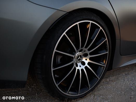 Mercedes-Benz CLS - 33