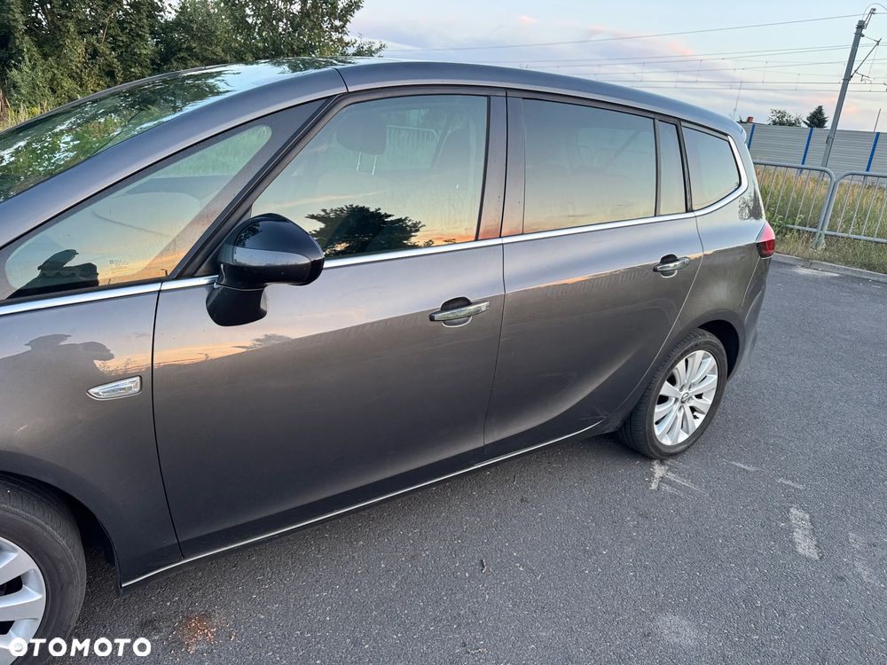 Opel Zafira 2.0 CDTI Cosmo - 13