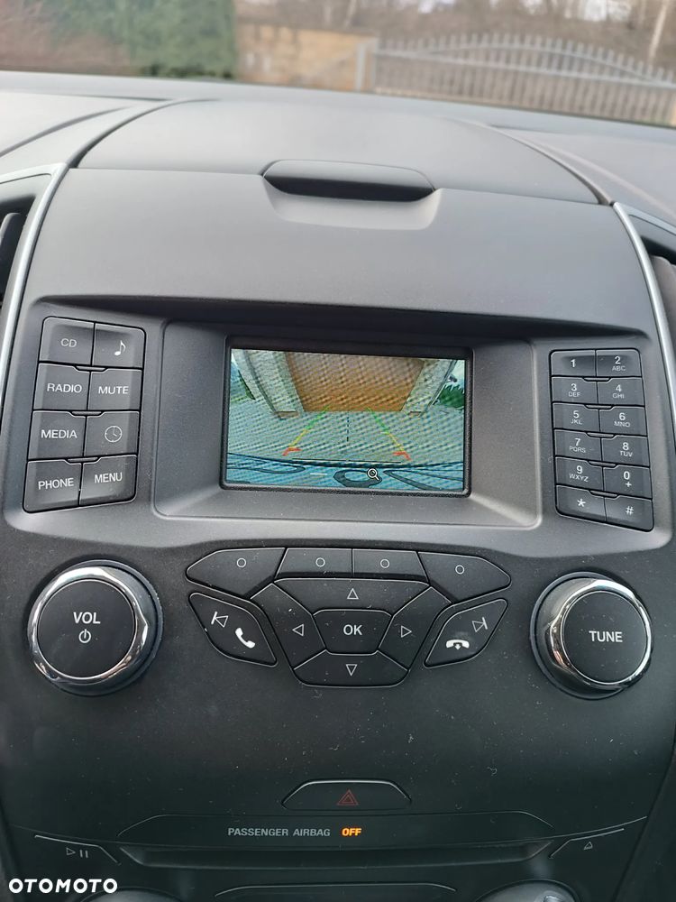 Ford Edge - 9