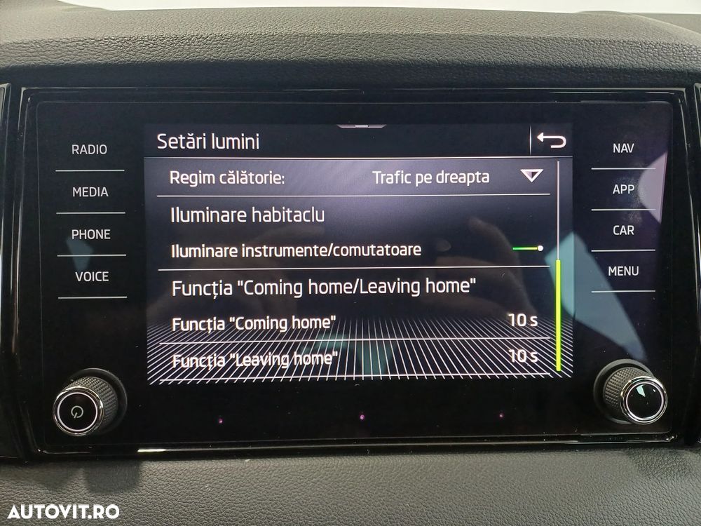 Skoda Karoq 2.0 TDI 4X4 DSG Sportline - 23