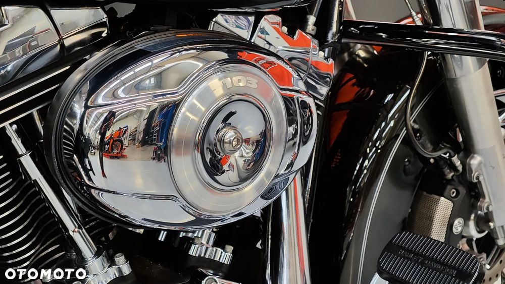 Harley-Davidson Touring Electra Glide - 13