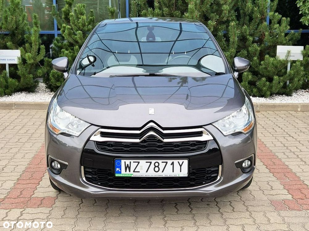 Citroën DS4 e-HDi 115 Urban Show - 14